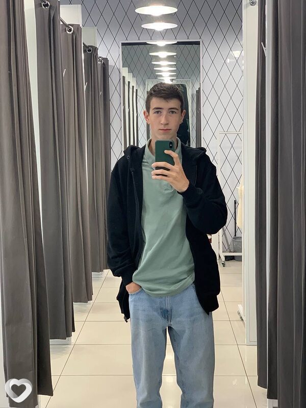 Александр, 19, Новополоцке — анкета №4079021
