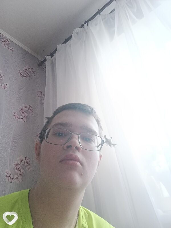 Максим, 18, Санкт-Петербурге — анкета №4079062
