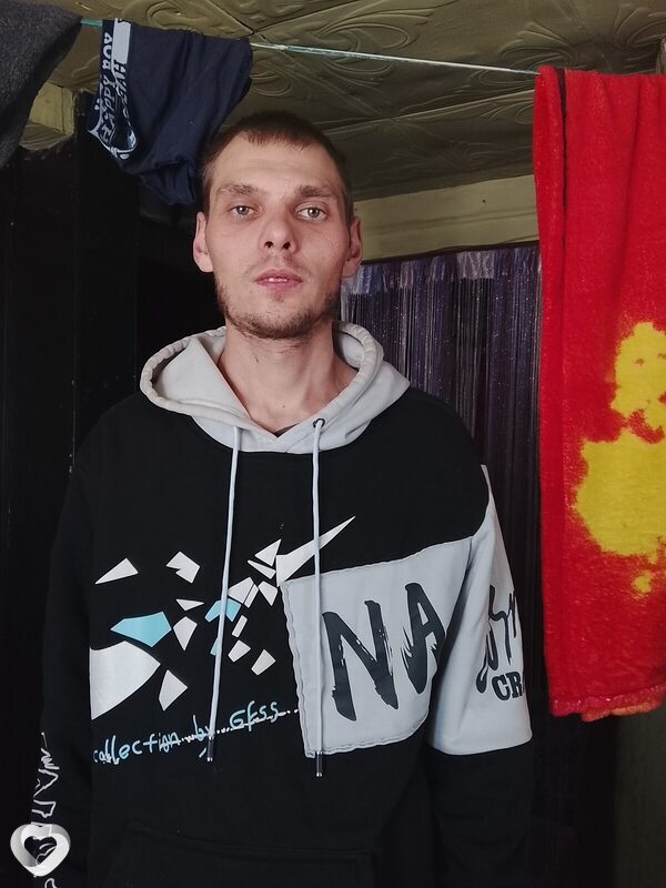 Дмитрий, 23, Барнауле — анкета №4079470