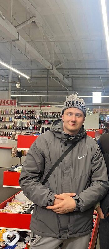 Артём, 20, Витебске — анкета №4079736