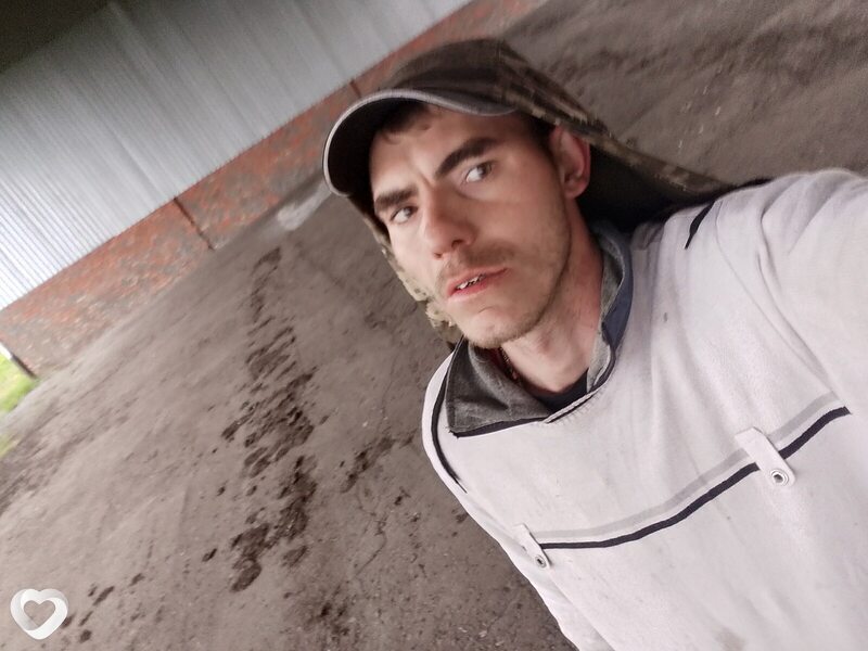 Андрей, 25, Шахтах — анкета №4080175