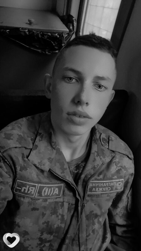 Кирилл, 19, Могилев — анкета №4080426