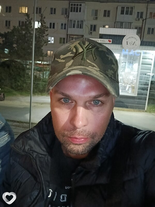 Валентин, 32, Феодосии — анкета №4080979