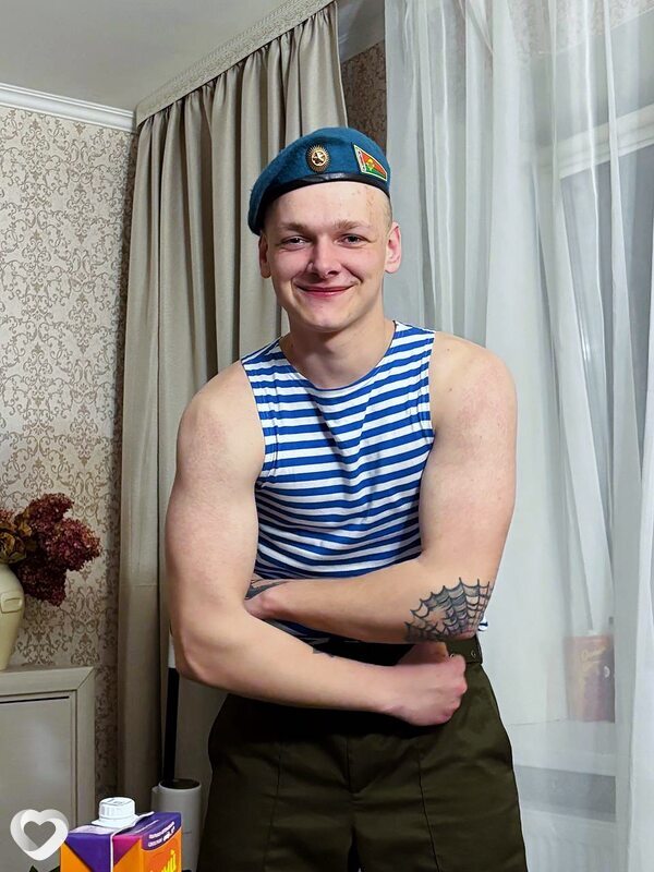 Андрей, 21, Бресте — анкета №4081076