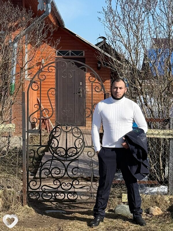 Илья, 25, Вологде — анкета №4081357