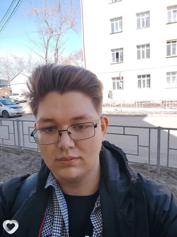 Павел, 21, Барнауле — анкета №4081949