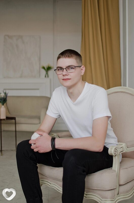 Владислав, 27, Кемерове — анкета №4082563