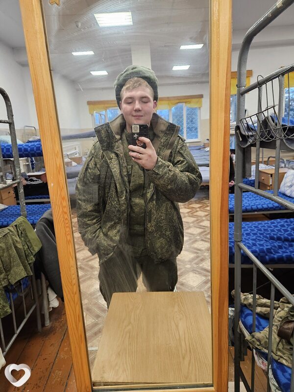 Иван, 26, Донецке — анкета №4082683