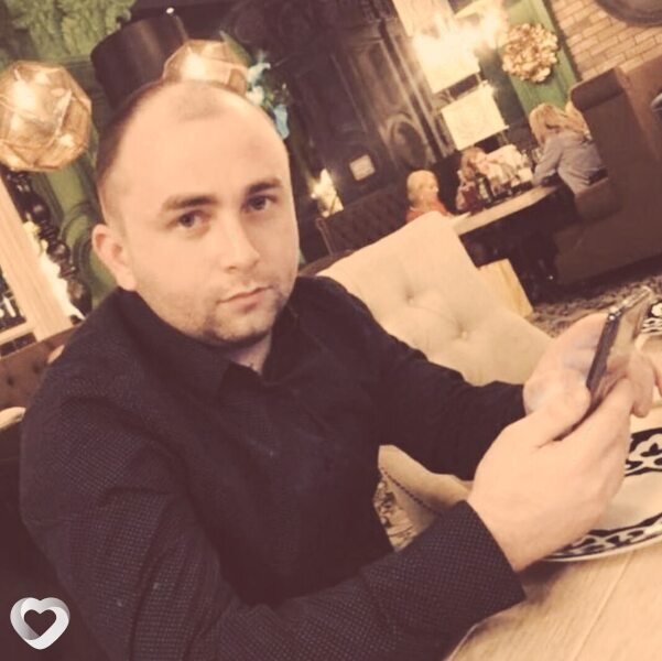 Виктор, 37, Гатчине — анкета №4082961