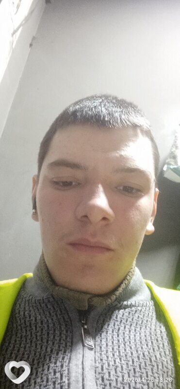 Денис, 23, Чите — анкета №4083215