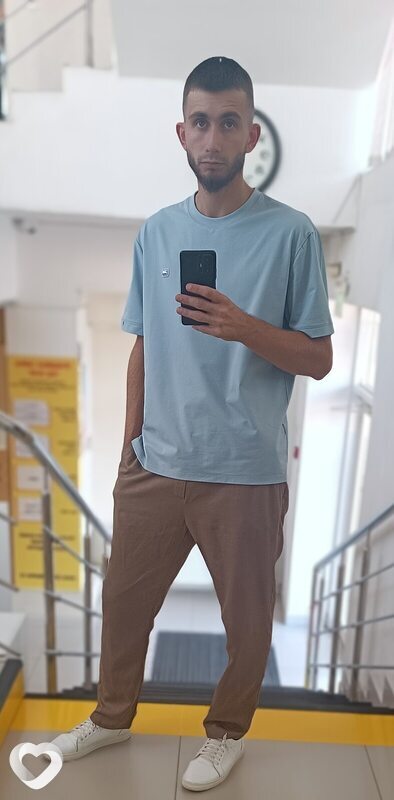 Кирилл, 25, Славянске-на-Кубани — анкета №4083331