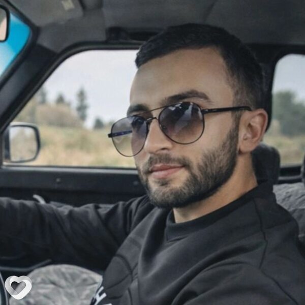 Хачик, 26, Краснодоне — анкета №4084671