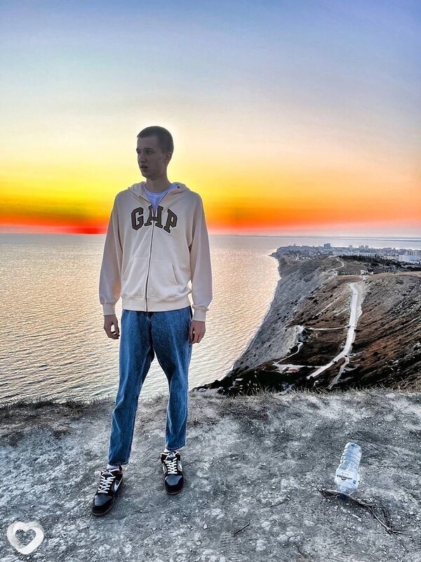 Кирилл, 23, Екатеринбурге — анкета №4084995