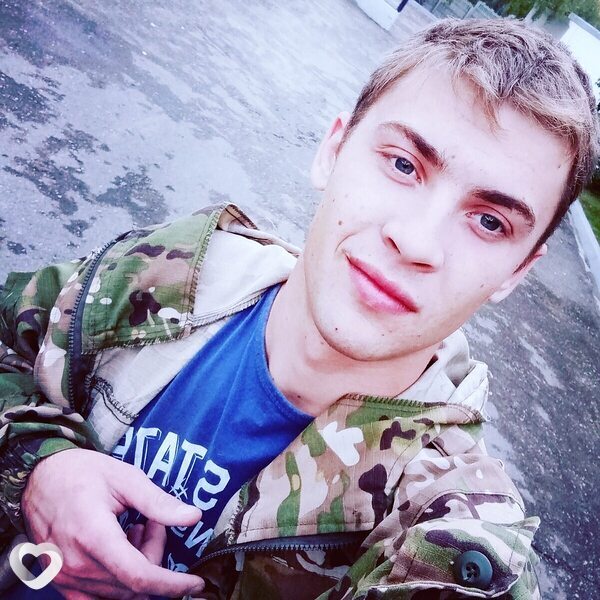 Евгений, 26, Бийске — анкета №4085376