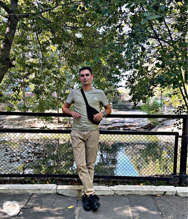 Евгений, 24, Уссурийске — анкета №4085412