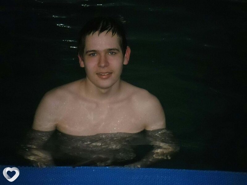 Артëм, 27, Киселевске — анкета №4086515