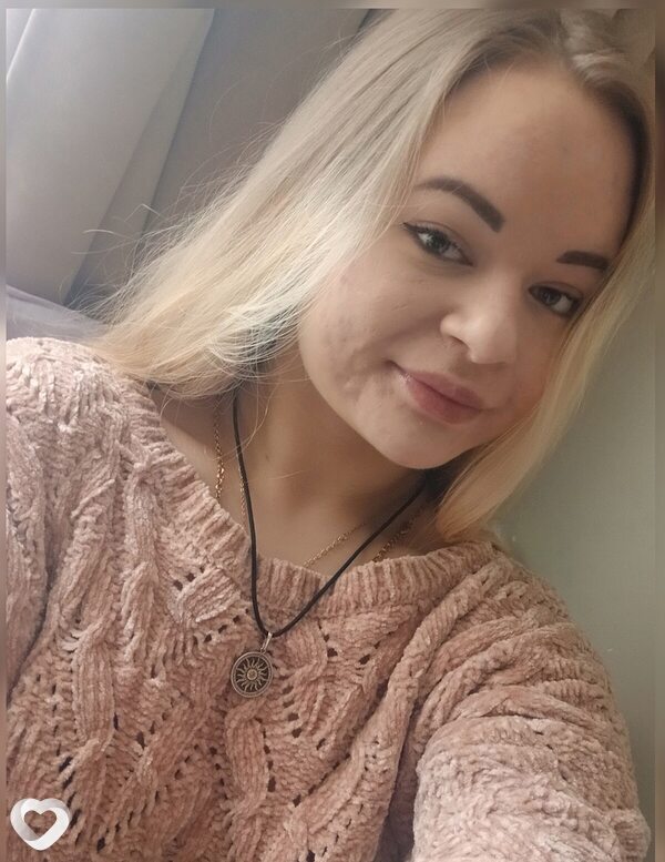 Милана, 19, Белгороде — анкета №4087712