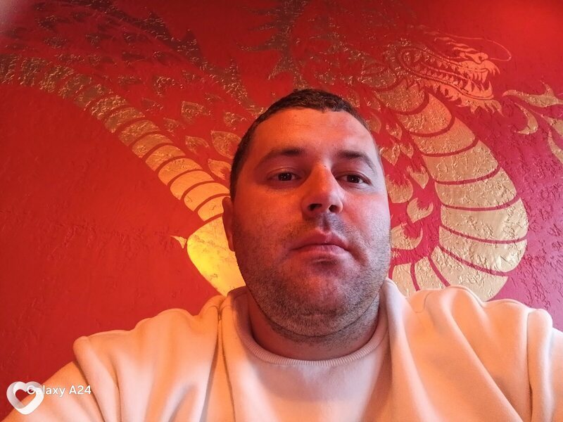 Саня, 26, Ирпени — анкета №4087836