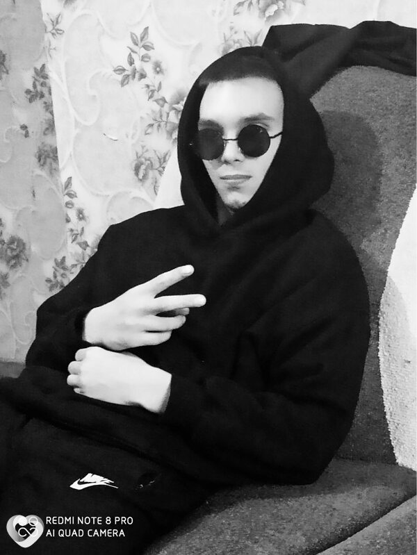 Лев, 20, Челябинске — анкета №4087728