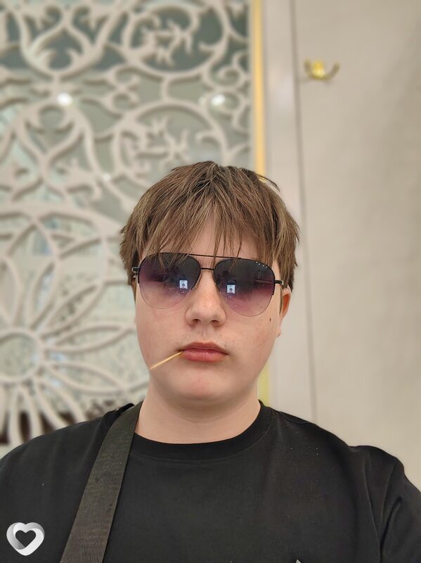 Даниил, 19, Омске — анкета №4088180