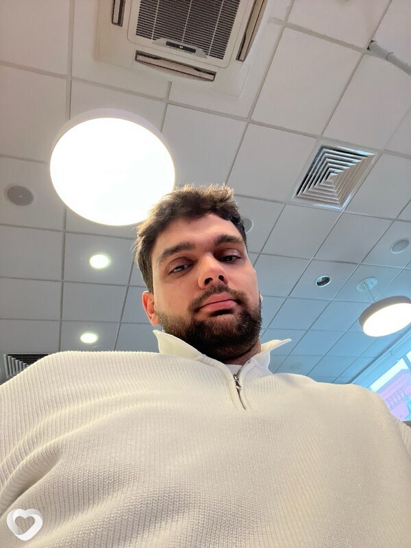 Артем, 25, Балашихе — анкета №4088775
