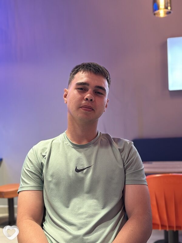 Николай, 21, Новосибирске — анкета №4088987