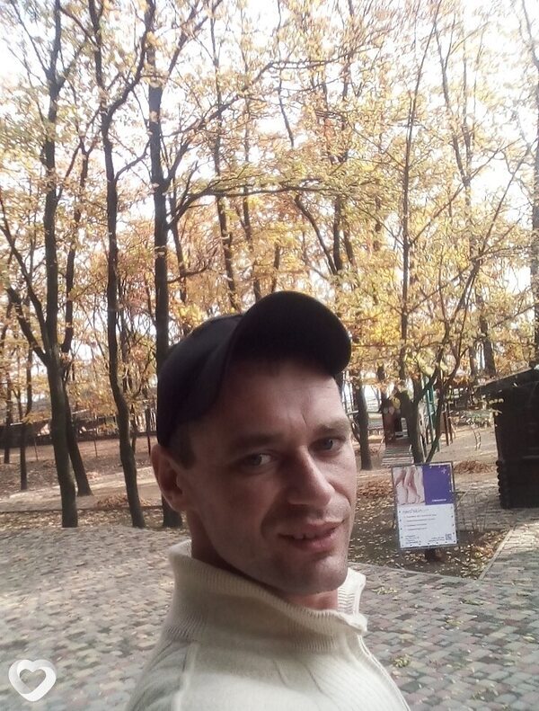 Рома, 39, Мариуполе — анкета №4090161