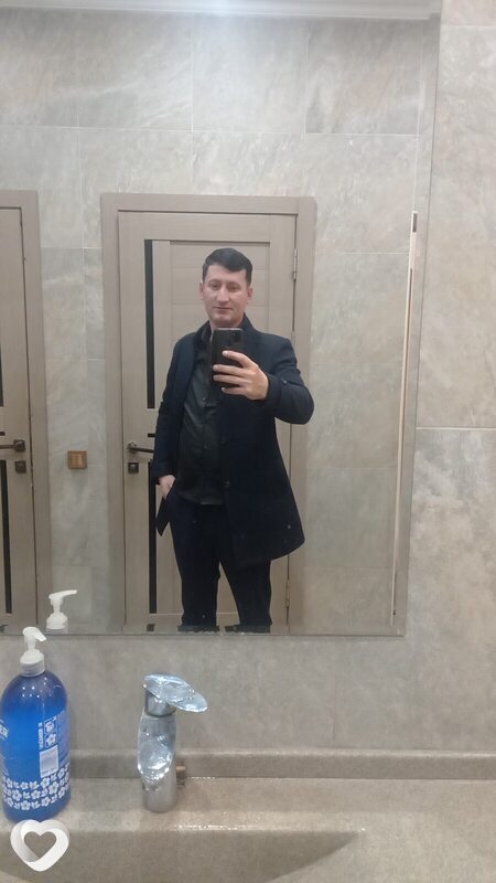 Шахин, Баку