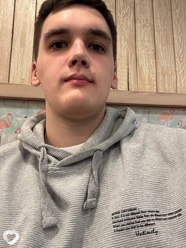 Александр, 20, Минске — анкета №4090660