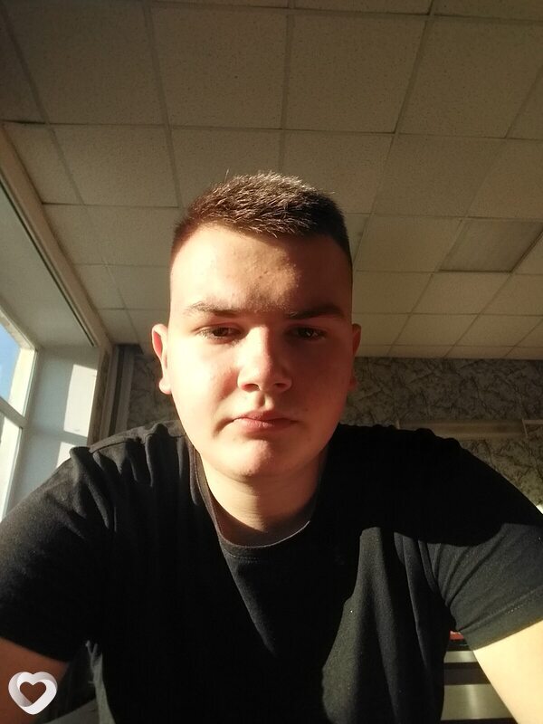 Виктор, 22, Хабаровске — анкета №4090837