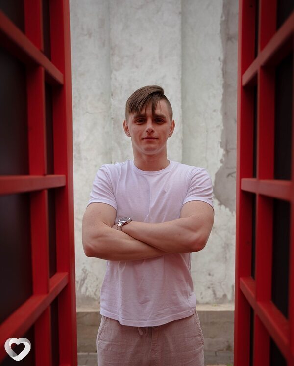 Александр, 25, Москве — анкета №4091269