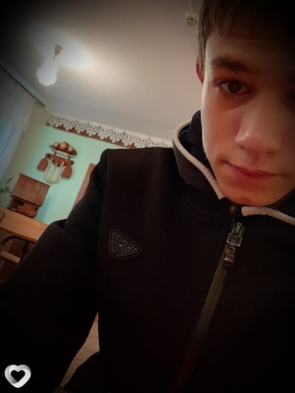Дима, 21, Ангарске — анкета №4091350
