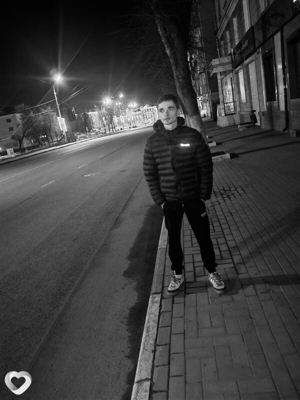 Дмитрий, 28, Железногорске — анкета №4091456