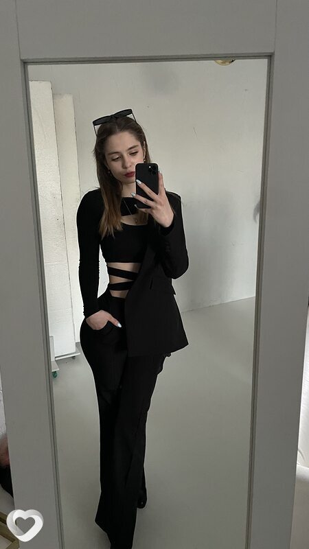 Алёна, 21, Челябинске — анкета №4091662