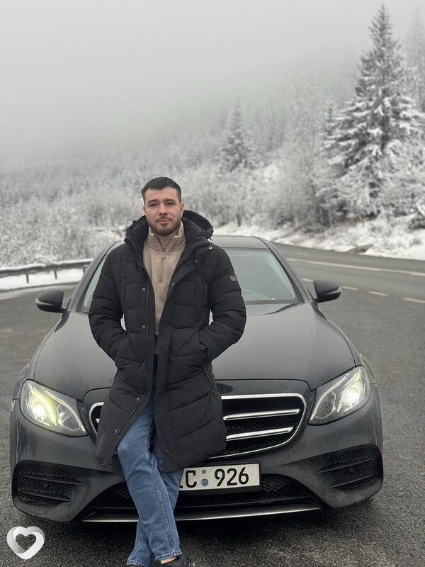 Catalin, 27, Кишинёв — анкета №4092048