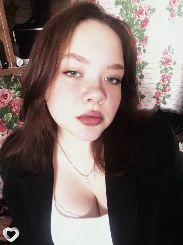 Лена, 21, Самаре — анкета №4092146