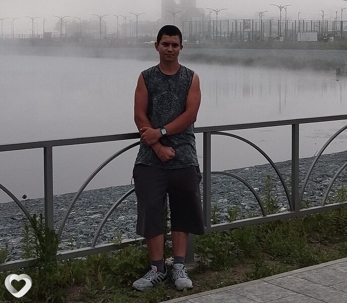 Карим, 18, Находке — анкета №4092387