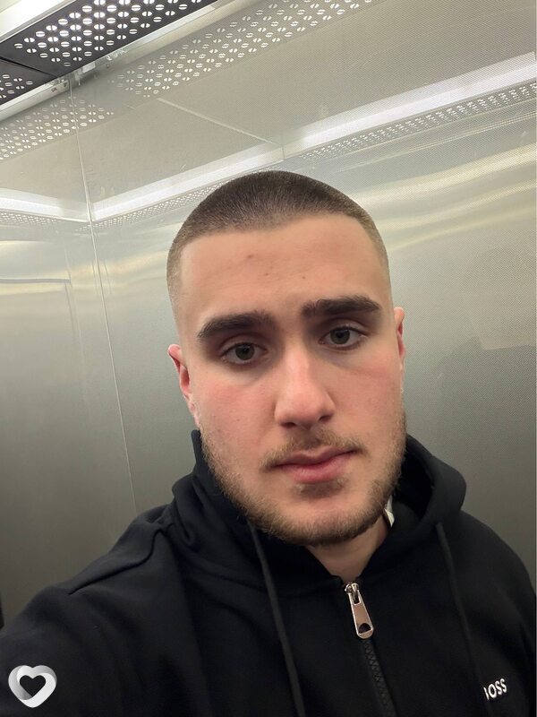 Vlad, 18, Санкт-Петербурге — анкета №4092966