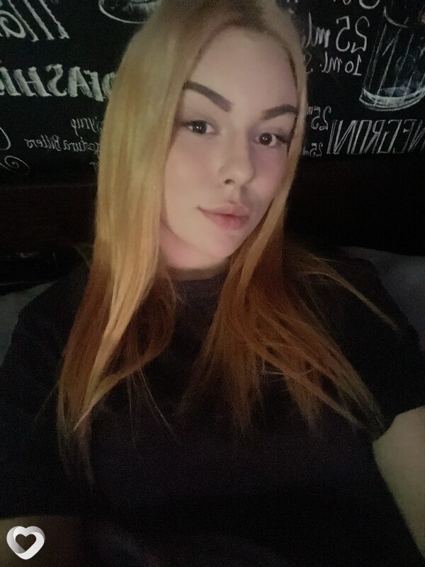 Карина, 23, Москве — анкета №4093032