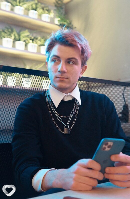 Даня, 19, Москве — анкета №4093379