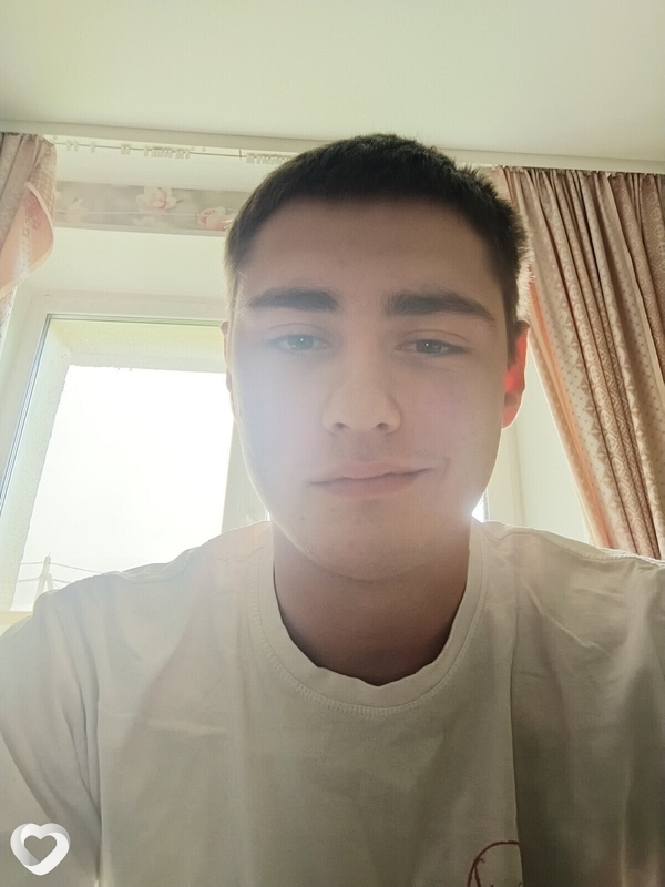 Илья, 20, Борисове — анкета №4093210