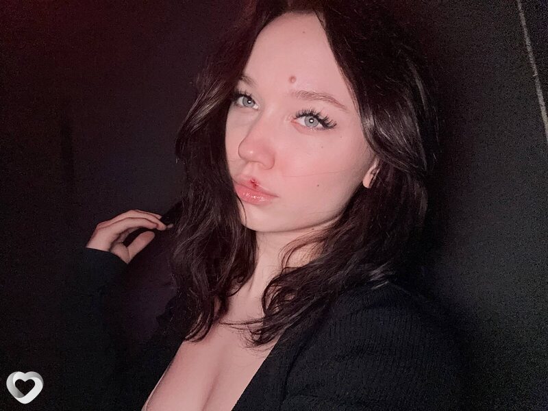 Ариночка, 20, Санкт-Петербурге — анкета №4093370
