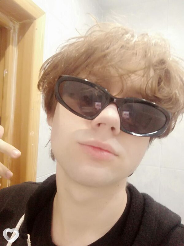 Вадим, 20, Минске — анкета №4093538