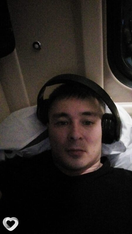 Александр, 31, Ханты-Мансийске — анкета №4093719