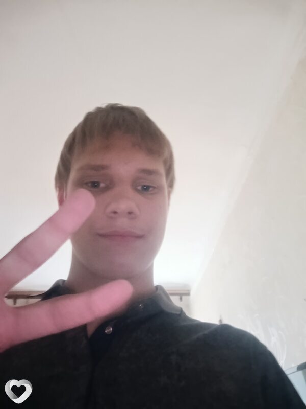 Юрий, 18, Санкт-Петербурге — анкета №4094226