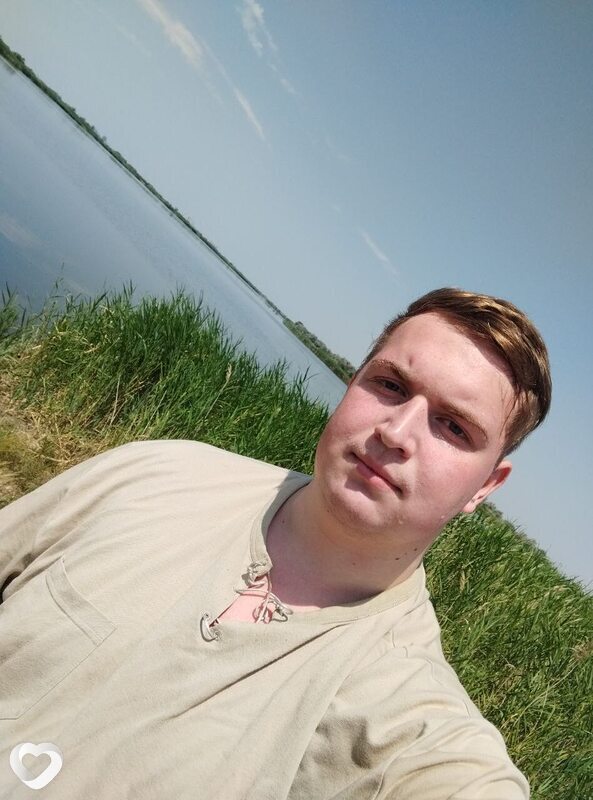 Павел, 20, Ростове-на-Дону — анкета №4094313