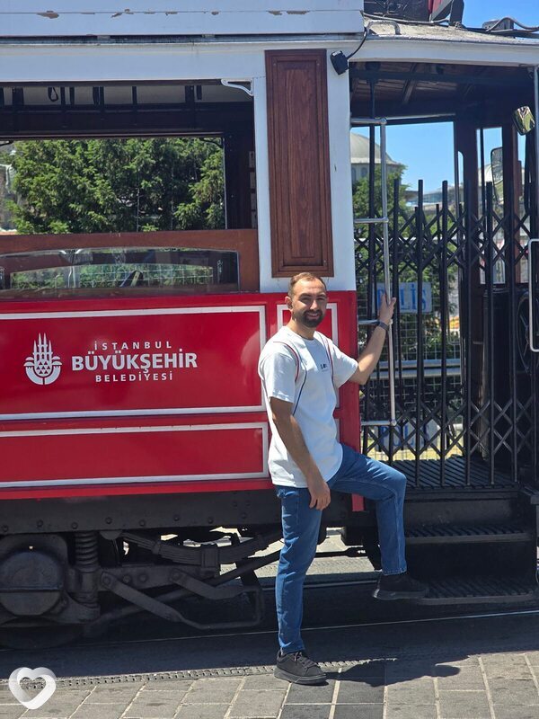İbo, Москва