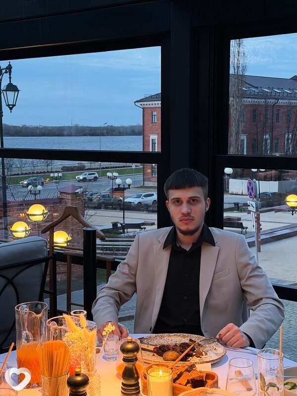 Павел, 21, Дзержинске — анкета №4094480