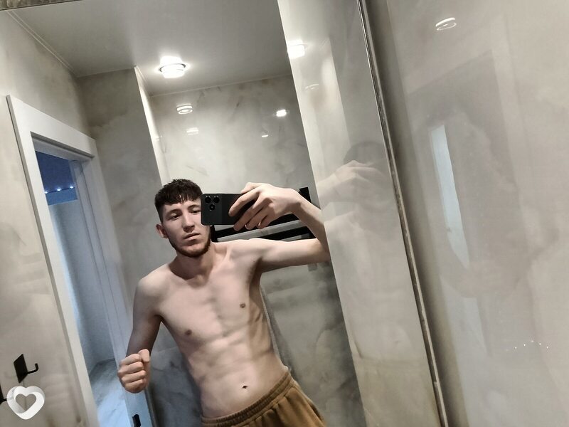 Дмитрий, 23, Чебоксарах — анкета №4094387