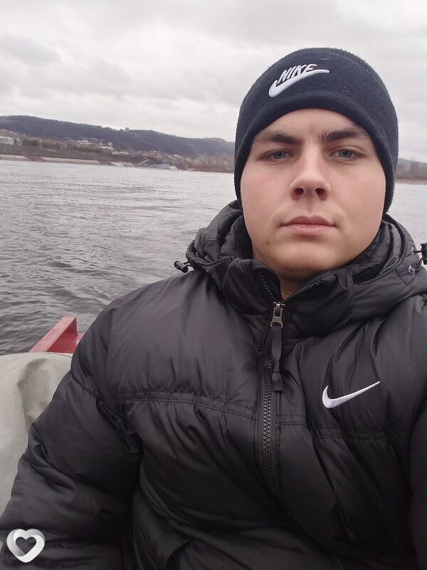 Александр, 22, Самаре — анкета №4094579